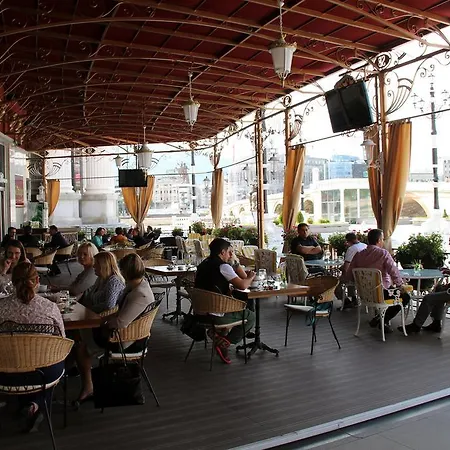 Stone Bridge 4* Skopie