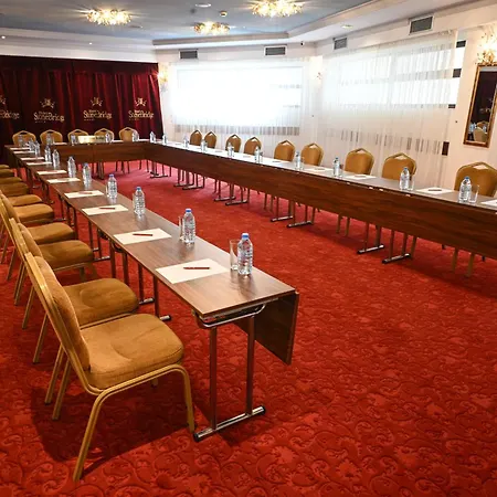 Stone Bridge Hotel 4*