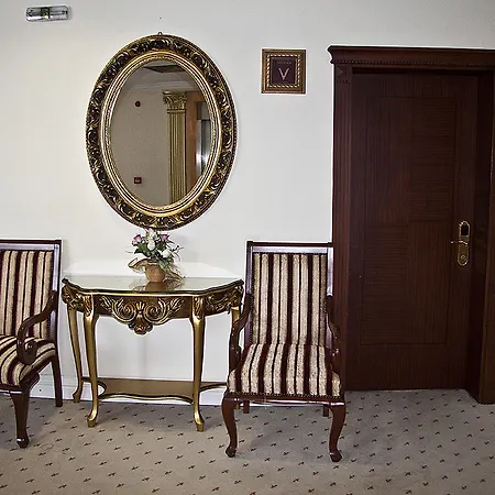 Hotel Stone Bridge 4*
