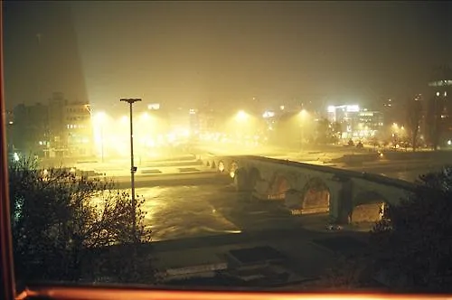 Stone Bridge 4* Скоп'є