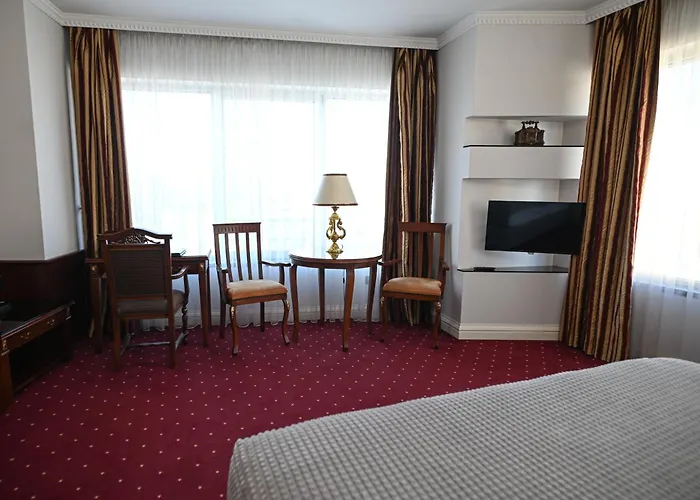 Stone Bridge Hotel Escópia