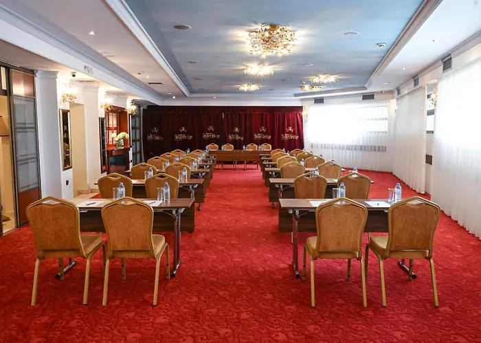 Stone Bridge Hotel 4*